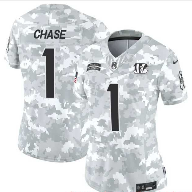 Womens Cincinnati Bengals #1 JaMarr Chase 2024 F.U.S.E Arctic Camo Salute To Service Limited Stitched Jersey Dzhi